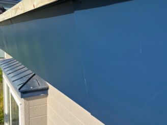 破風工事の様子