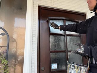 ドア塗装の様子