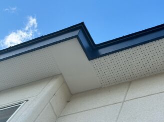 軒天交換後の様子