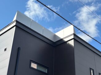 雪庇ガード取付後の様子