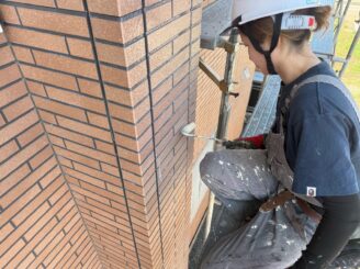 外壁補修の様子