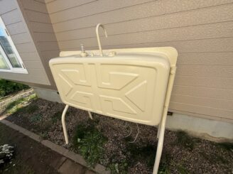 塗装後の灯油タンクの様子