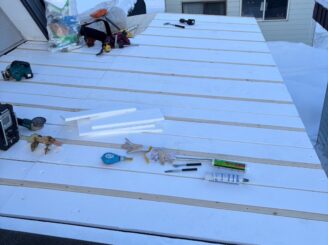 屋根リフォームの様子