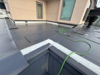 防水工事中の様子