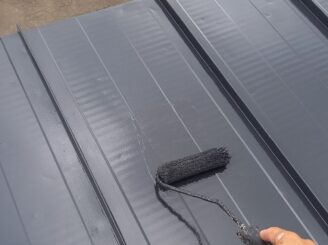 屋根塗装の様子