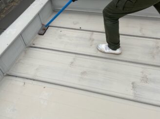 ケレン作業の様子